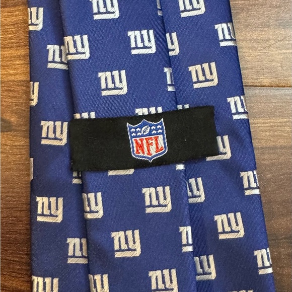 NY GIANTS Navy and White Logo Tie - Picture 2 of 10